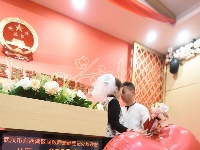 哇唔~东西湖这波“狗粮”甜到齁