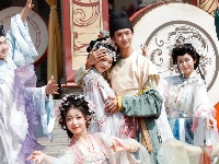 迎春光 赞花韵 赏花朝