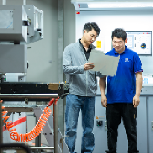 “练摊”起家→90后创业大牛营收闯关2000万！