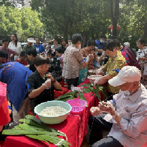 额头湾社区：包粽大赛迎端午 廉韵清风入民心