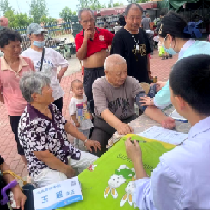 共筑心脑防护线 同享义诊健康行
