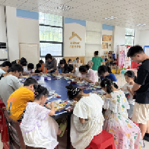 辛安渡街红星社区：廉韵纸浆绘·清风入画来