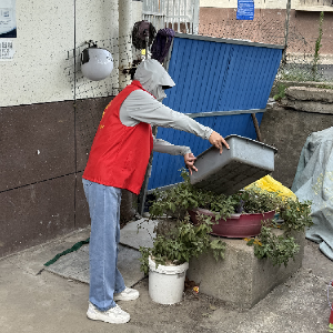 杏园社区开展环境卫生整治行动