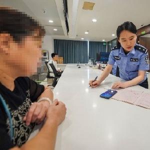 “窗口”搬到居民家，办事服务“零距离”