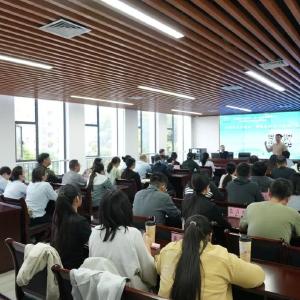 8强已锁定，28日决赛见！