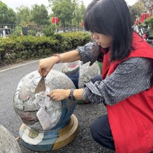 吴家山街道开展节前环境综合整治，以靓丽市容迎“双节”