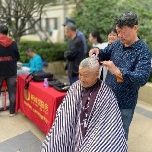 径河街金北社区：重阳送健康 关爱暖金北 开展重阳节义诊活动