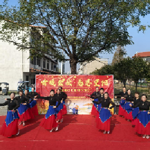 我在新时代文明实践中心过重阳 | 马池墩社区举办“情暖金秋，感恩重阳”活动