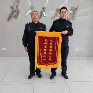 两个月再“重逢” 武汉民警帮合肥小伙找回“平板”