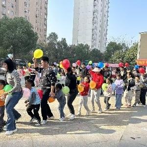 径河街青草湖社区：一场亲子运动会 解锁社区治理新可能
