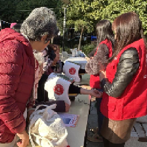 吴家山街文家湾社区开展“畅通生命脉络，护航银龄健康”动脉硬化筛查公益行动