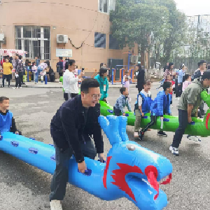 趣味亲子乐翻天，垃圾分类入人心