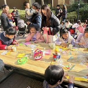 径河街青草湖社区：小市集汇聚大邻里 社区跳蚤市场“摊”开治理新画卷