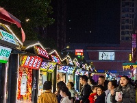 从街头吃到街尾！东西湖这个夜市太火！