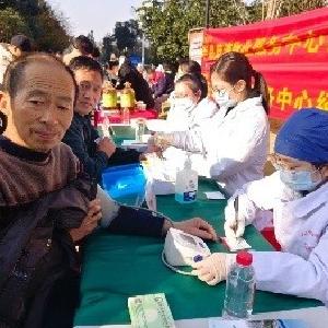 冬日义诊送健康 便民服务暖人心——熊家墩社区开展公益惠民活动