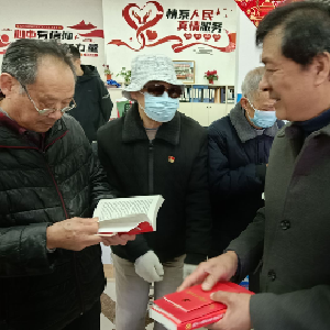 吴家山街杏园社区：深学细悟全会精神 精准送学全覆盖