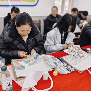 “心”桥相连，志愿同行——鑫桥社区隆重举办2025年志愿者激励回馈活动