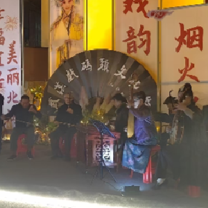 点亮幸福家园 农产品入居民楼