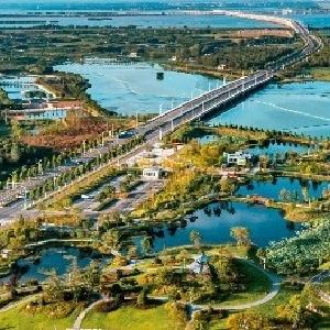 柏泉街：“芯光”闪耀产业高地 田园造梦诗和远方