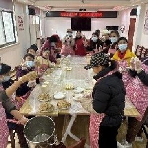 冬至大如年 邻里饺香情意绵