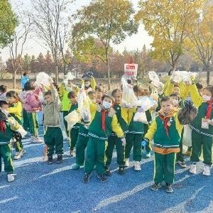 吴家山街文家湾社区公益捡拾行动圆满举行