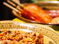 从街头吃到街尾！东西湖这个夜市太火！