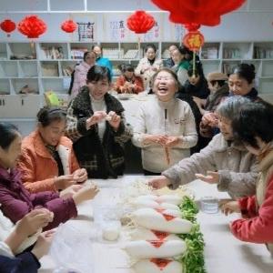 径河街永丰社区：情暖冬至 志愿同心 冬至节前“升温”