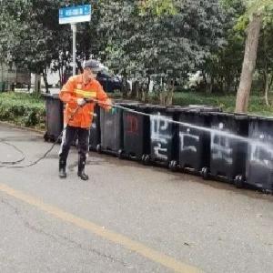 径河街综合执法中心：黄狮海南路潮汐摊位升级管理 烟火气与文明风和谐共生