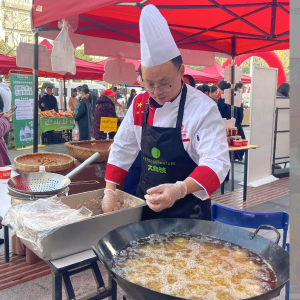 鲜肉直送，圆子现炸！