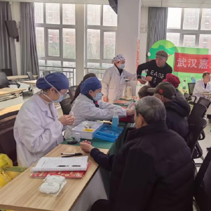 将军北路社区“健康集市”为居民健康加油