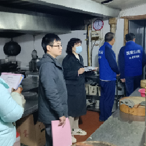 吴家山街东兴里社区开展节前安全生产检查