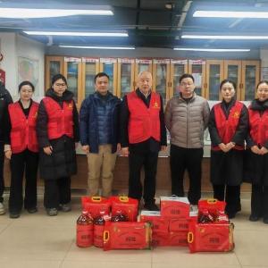 熊家墩社区走访慰问困境家庭