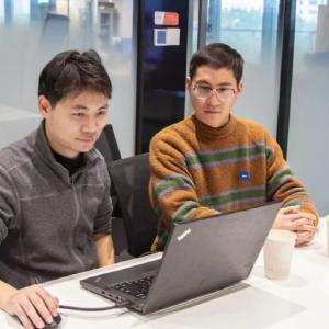 东西湖“一人公司” 春节守在AI风口 