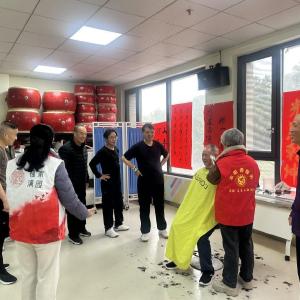 龙抬头传孝意 暖服务润桑榆