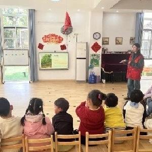 熊家墩社区开展植树节科普宣传活动