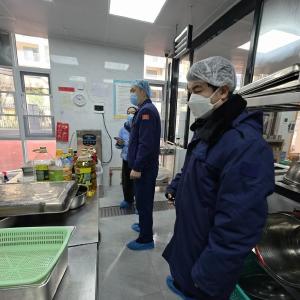 筑牢安全防线，守护萌娃成长——张家墩社区组织开学安全第一课