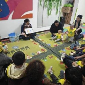 径河街金龙湾社区：社趣启“萌” 共育美好——公益早教进社区