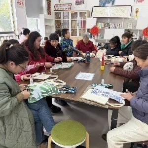 径河街黄狮海社区：芳华悦己 向美而生