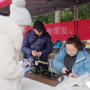 “侨”见雷锋：武汉侨界·常青花园学雷锋志愿服务活动举行