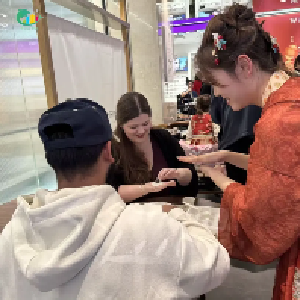 一口甜，一座城：世界在武汉找到“家”的答案