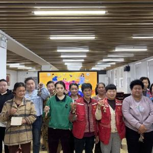 径河街十字路社区点亮精康融合路