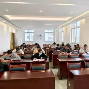 柏泉街社工站开展社工证考前摸底测试