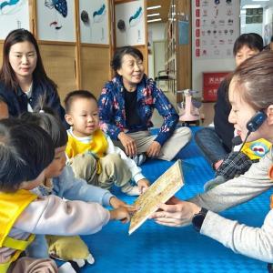 马池墩社区举办“书香润童心，文化伴成长”主题阅读活动