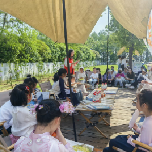 春诵·品书香诵经典