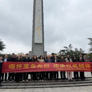 径河街长墩堤社区：传承二七精神 凝聚共治力量——开展红色教育活动