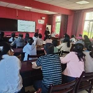 径河街十字路社区：读懂孩子“情绪密码” 绘就社区“幸福底色”——“家长课堂”为家校社共育注入“心”力量