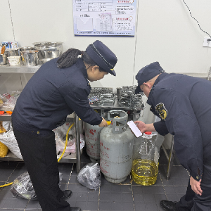 城管进社区：守护社区烟火气与安全感