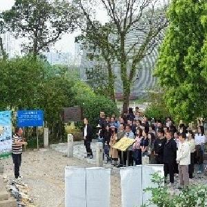 东西湖区委党校第三十六期中青年干部培训班走进将军路街，沉浸式感悟围垦精神