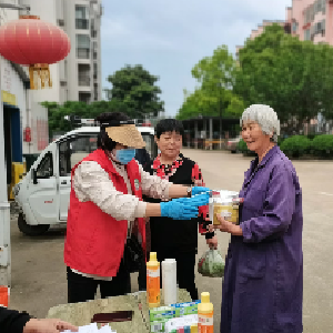 可回收物换好礼，垃圾分类“兑”文明