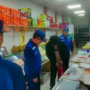 径河街十字路社区：守好“安全关” 过好“放心节”——开展节前安全全覆盖行动